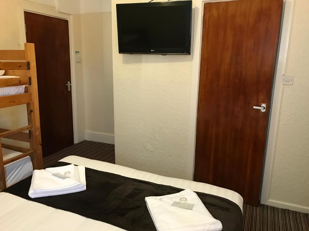 The Feathers Hotel Blackpool Dış mekan fotoğraf